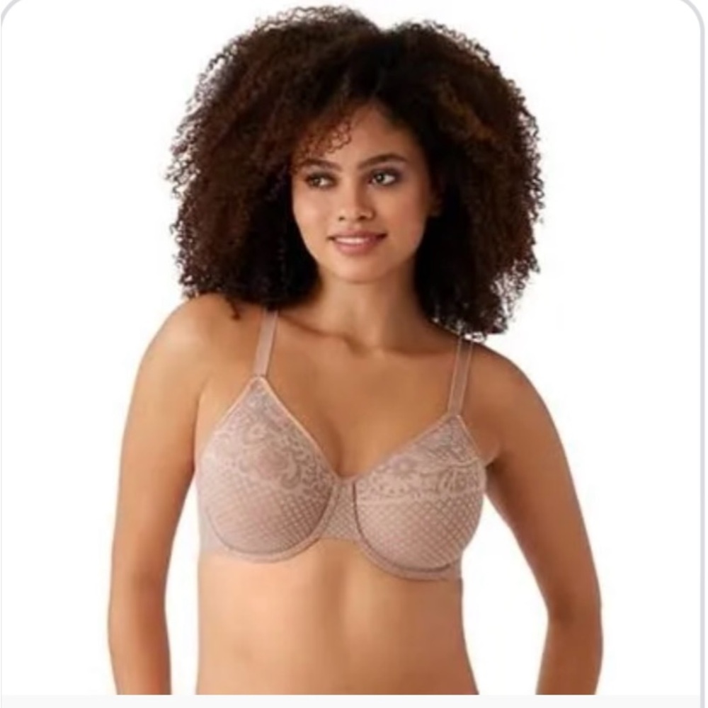 Wacoal Lace Underwire Bra - Beige